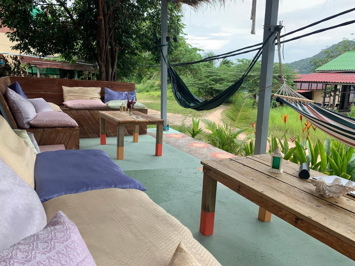 Dahlia Guesthouse Koh Rong Sanloem Bagian luar foto